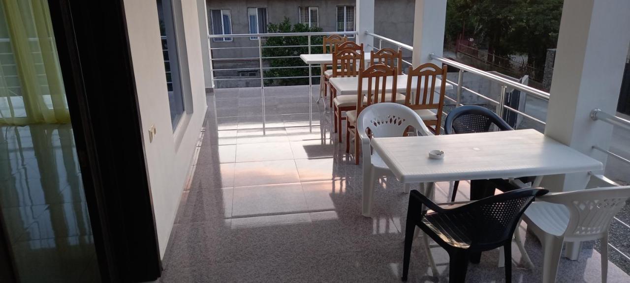 Guest House Marineza Gonio Kültér fotó